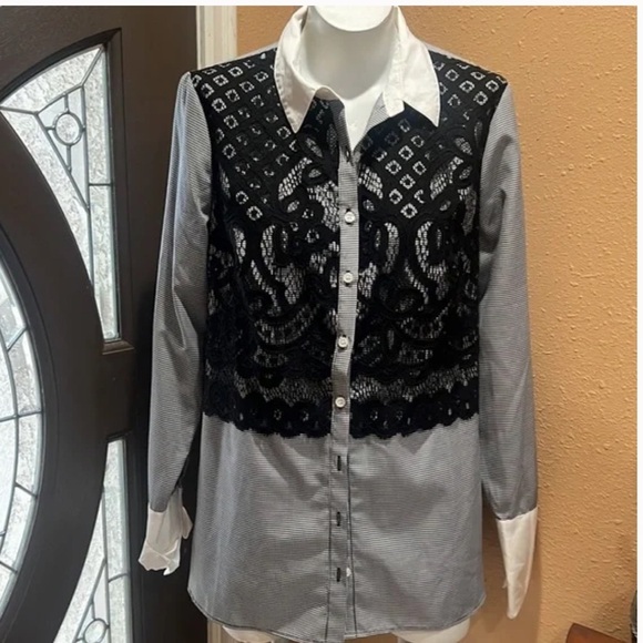 Eci New York black lace button up shirt - Picture 1 of 13